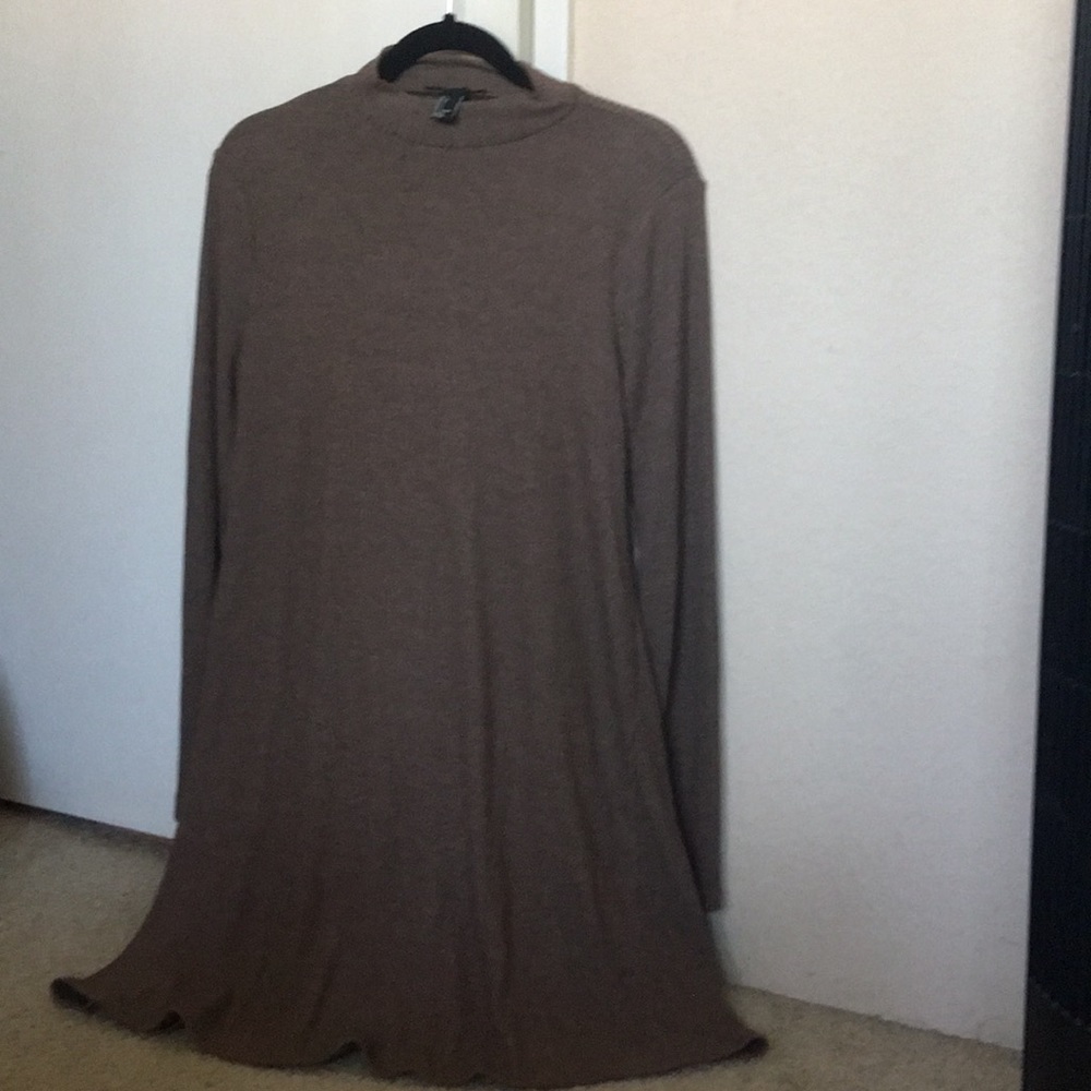 high neck dress/ perf for church/cute w necklaces